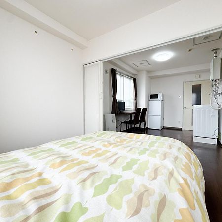 Ferienwohnung ローヤルハイツ菊水駅 Sapporo Exterior foto